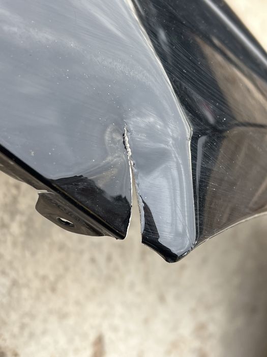 Bmw 5 G30 G31 ляв калник 2бр.