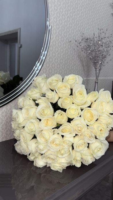 Белые цветы 51шт