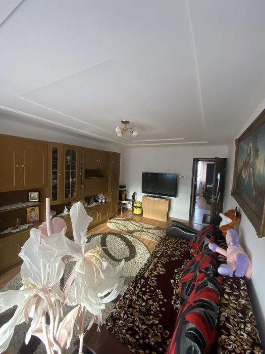 Dau in chirie apartament