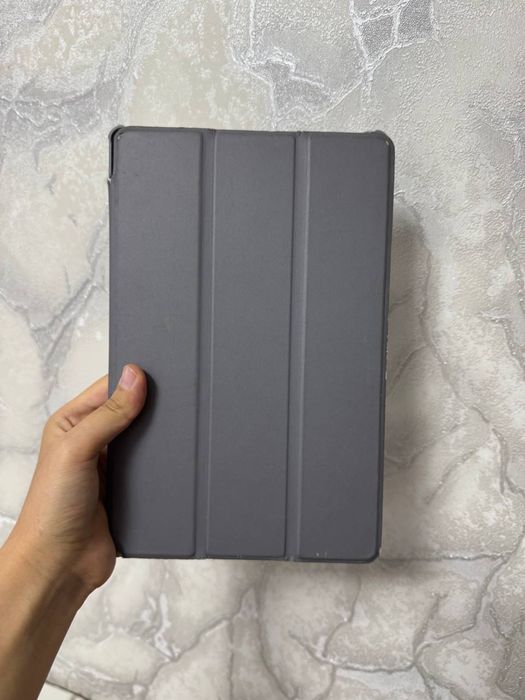 Lenovo Tab M10 FHD plus