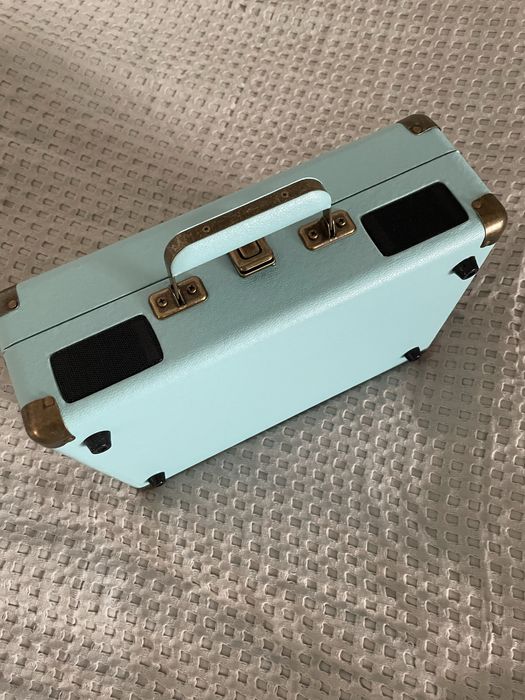 «Верный» проигрыватель виниловых пластинок