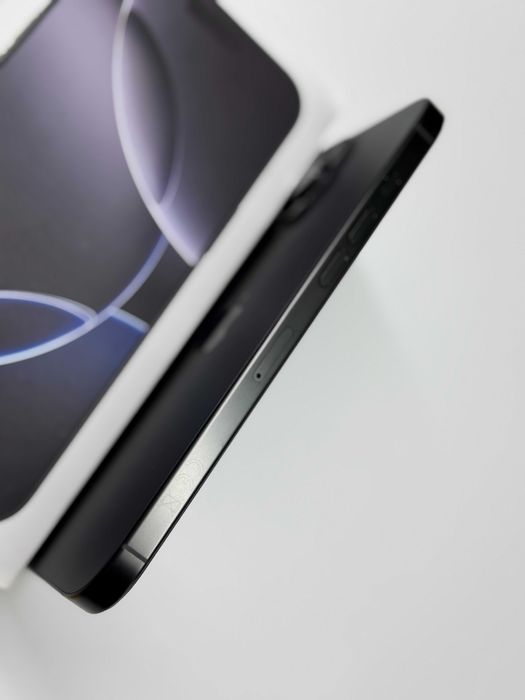 ! УнУкАт ! iPhone 16 Pro Max 256GB 100% батерия Гранция (88199)