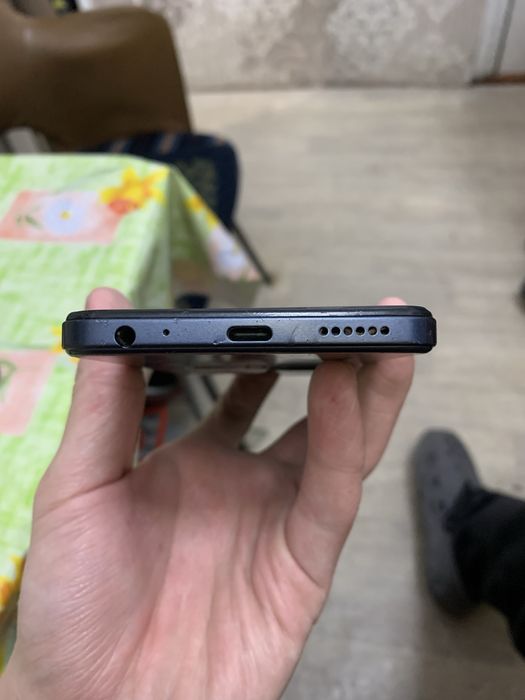 продам в телефон Tecno pop