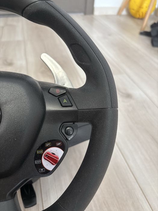 Volan Thrustmaster Ferrari 458 Italia + Pedale Xbox 360 / PC