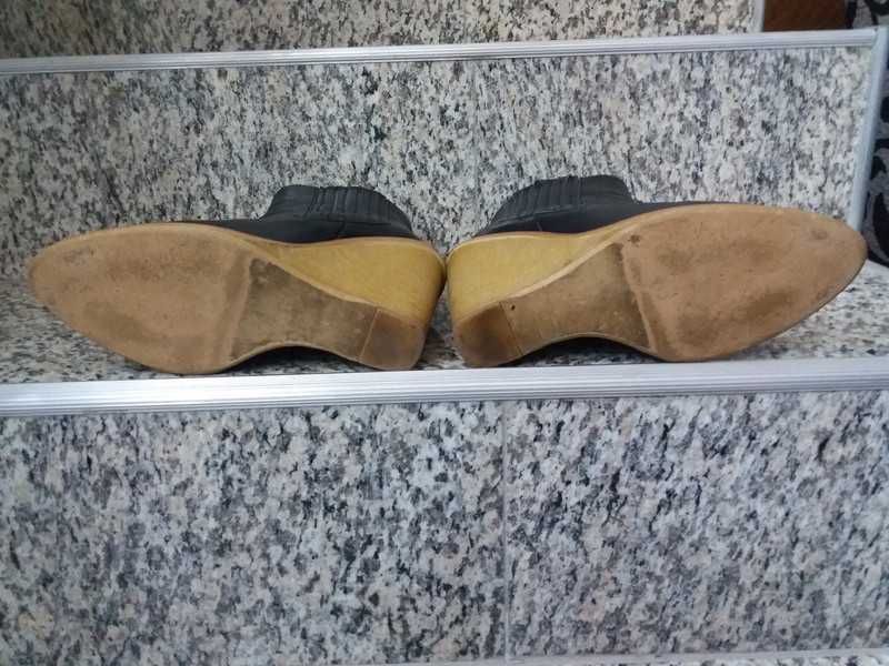 Botine ZARA din piele naturala