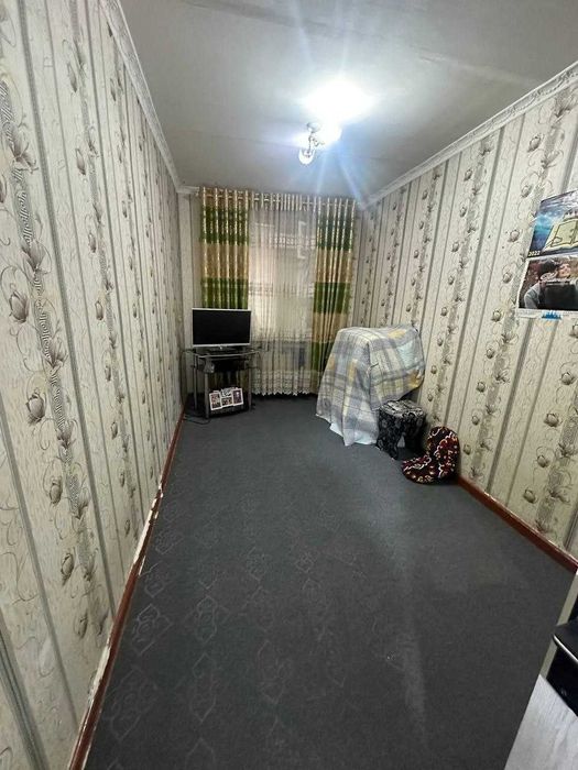 Навоий шахрида 2-хоналиг квартира сотилади