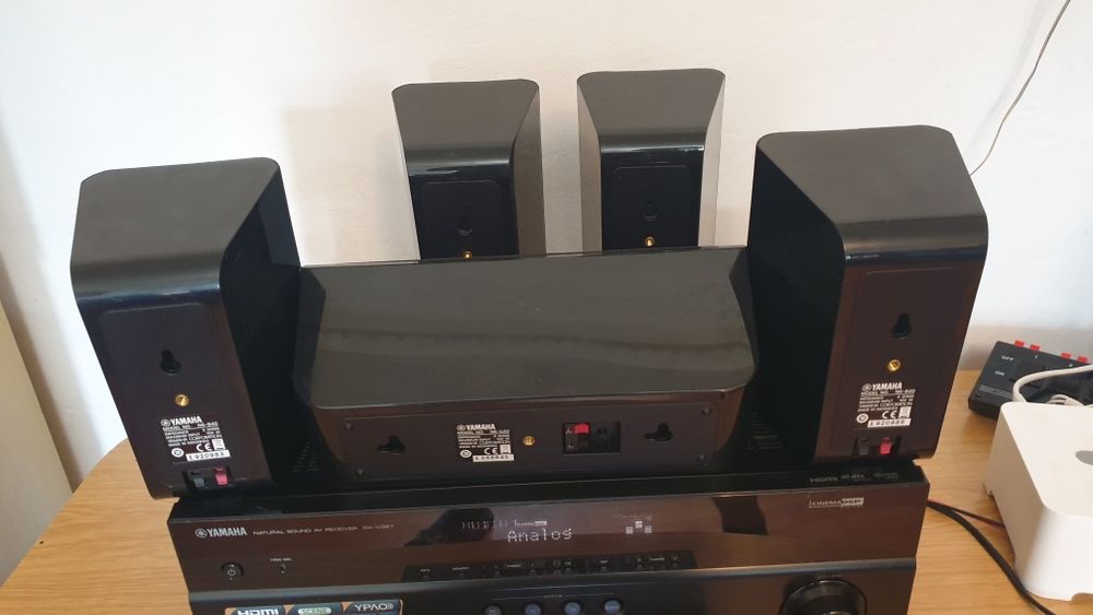 Boxe/sateliti Canton, Yamaha