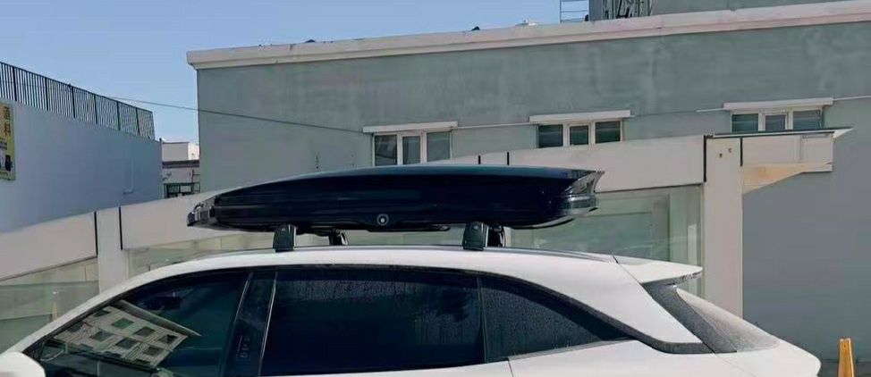 Багажник BOX на автомобиль