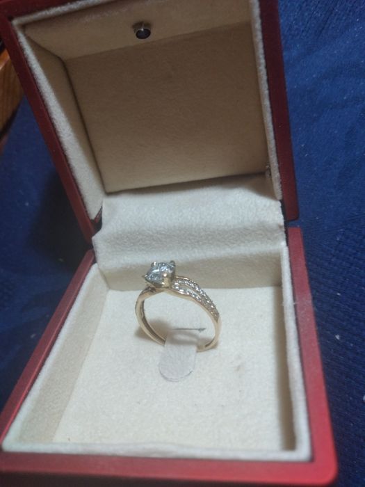 Златен пръстен 1.89гр330