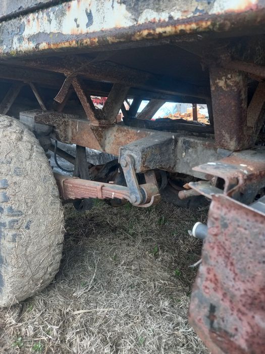 Vând camionetă aro 320