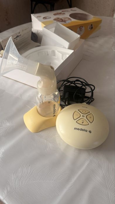 молокоотсос Medela Swing