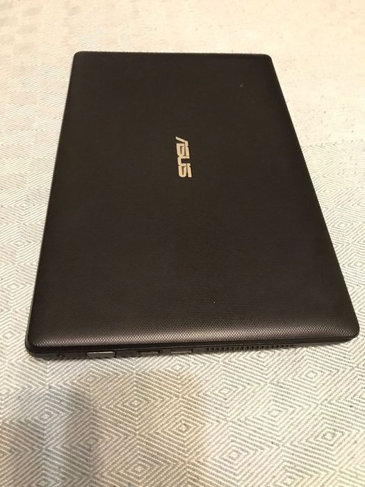 Laptop ASUS X2000M Notebook