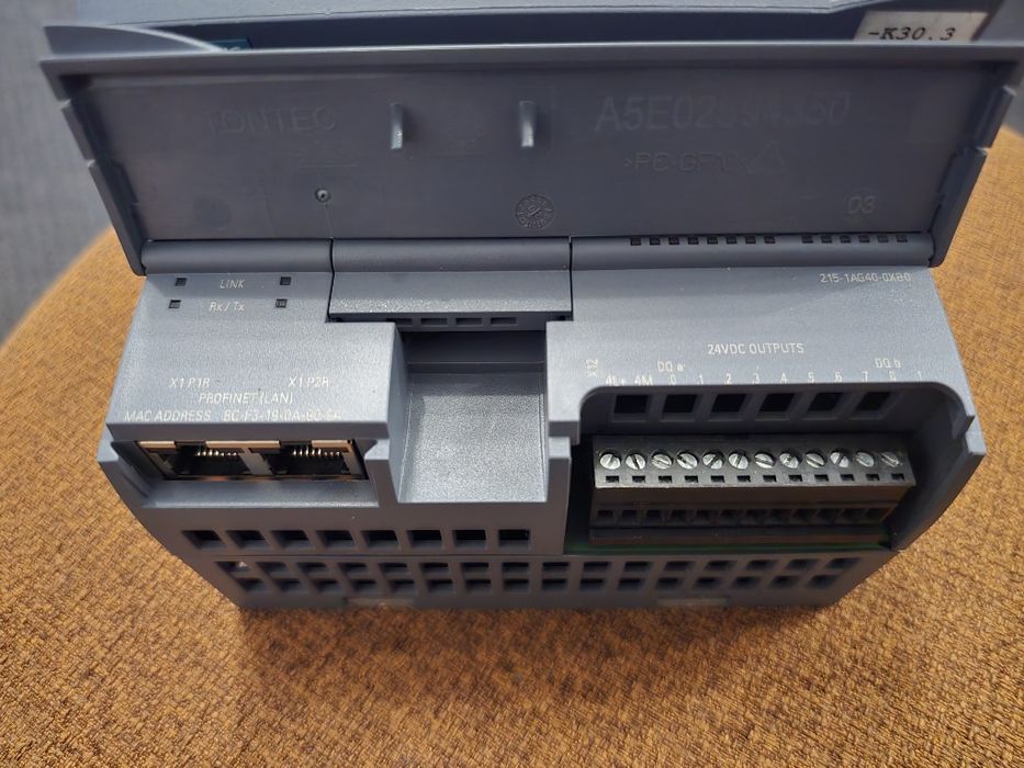 PLC S7-1215 DC/DC/DC 6ES7 215-1AG40-0XB0