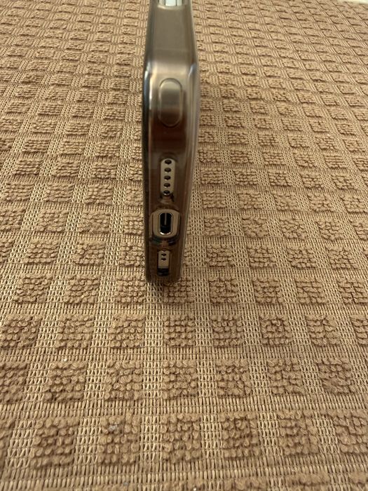 iPhone 16 Pro 256Gb White Titanium