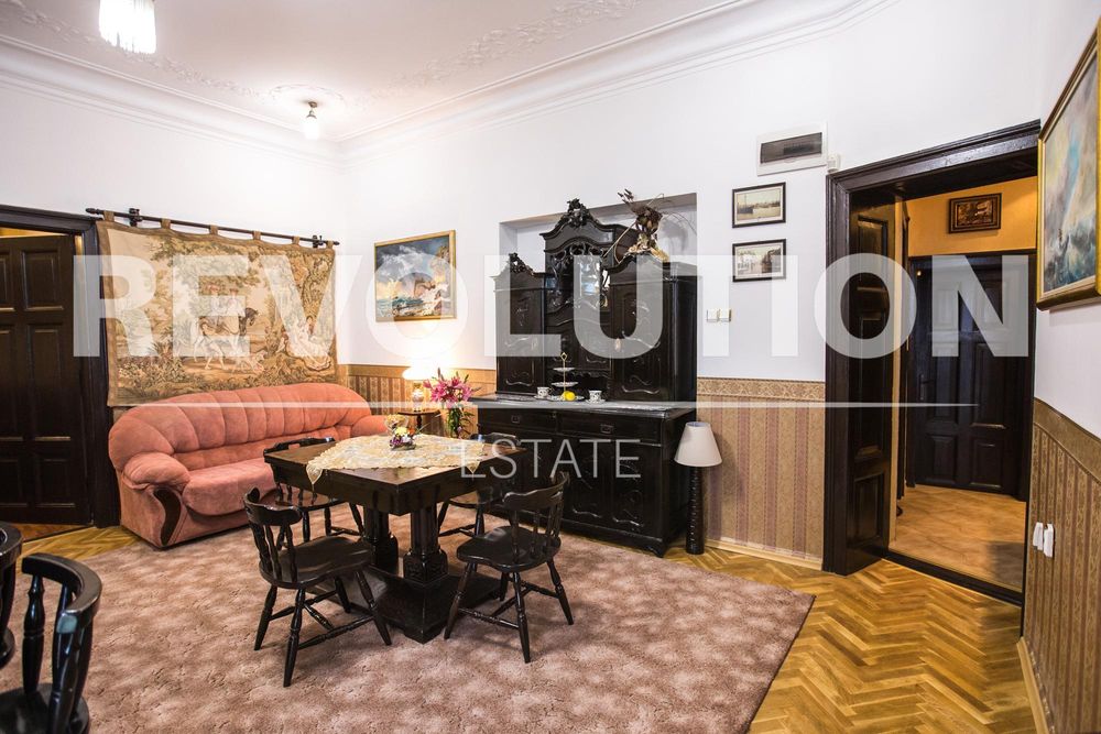 Дава се под наем Многостаен апартамент в Варна, Център - 210 кв.м за 900 € - Снимка #3