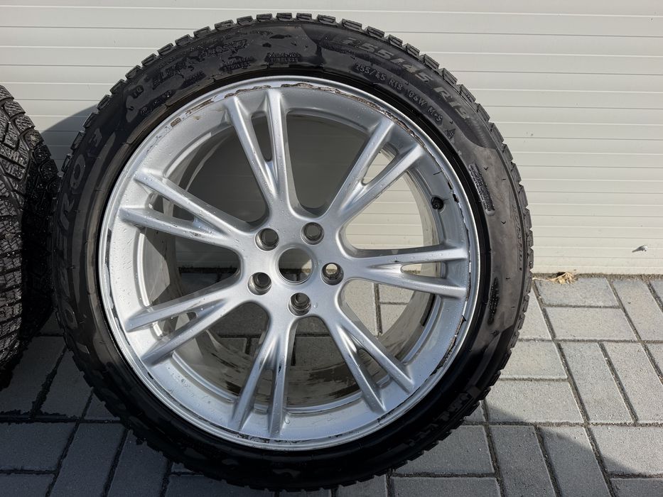 Roti complete Iarna Tesla model Y