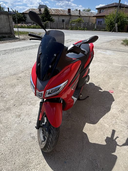 Vand scuter apriliasxr50