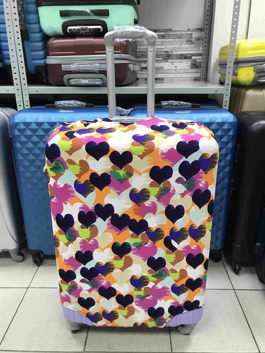 Чехол на чемодан