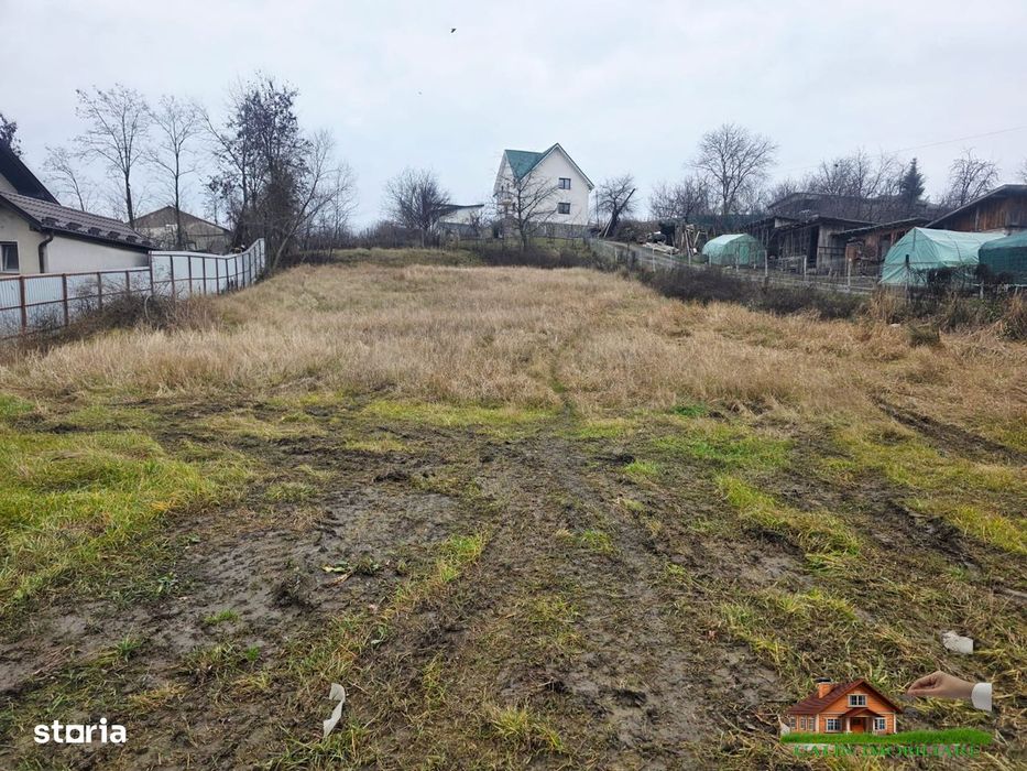 Teren intravilan 1.400 mp Horpaz  Str. PRINCIPALA  180.000 euro neg