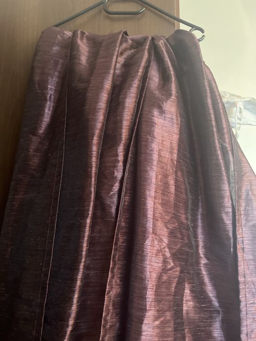 Vând două draperii drăguțe