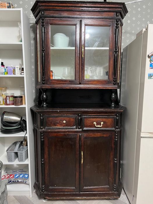 Продам антикварную мебель