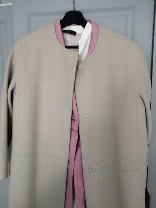 Женское пальто демисезонное до колен MaxMara новое бежевое размер 46
