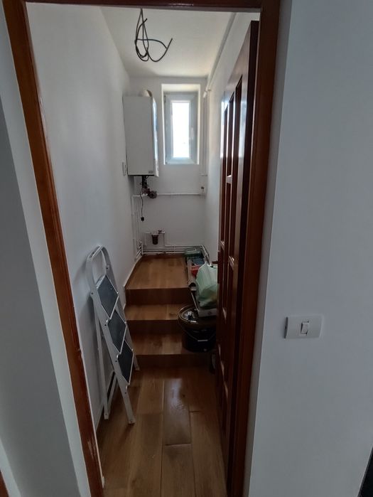 Vând apartament !
