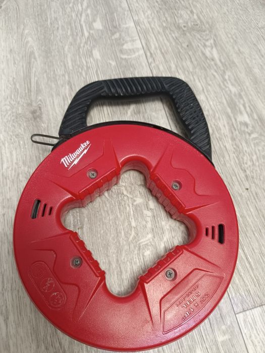 Продам. Протяжка кабеля Milwaukee 7.5m