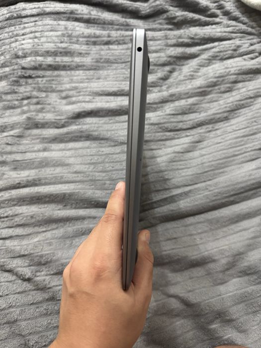 Macbook air m1 2020