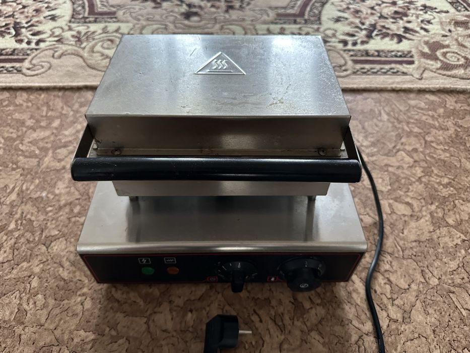 Продается аппарат Корн Доги