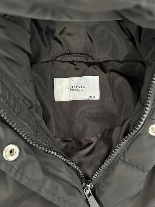 Продам куртки,  на девочку за все 5000 тенге