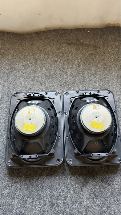 Ауди BOSE колонки задней полки