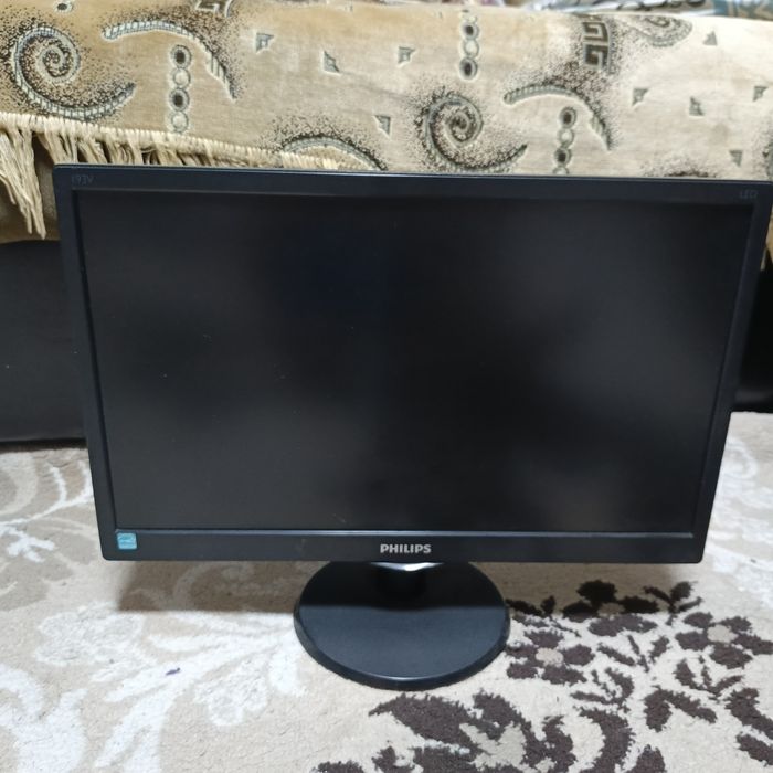 продам монитор philips
