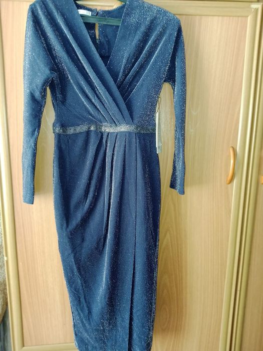 Срочно! Вечерняя платье для девочек