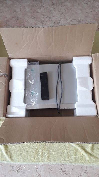 Player Yamaha CD-2  , Плеър Yamaha 1986 година . За части