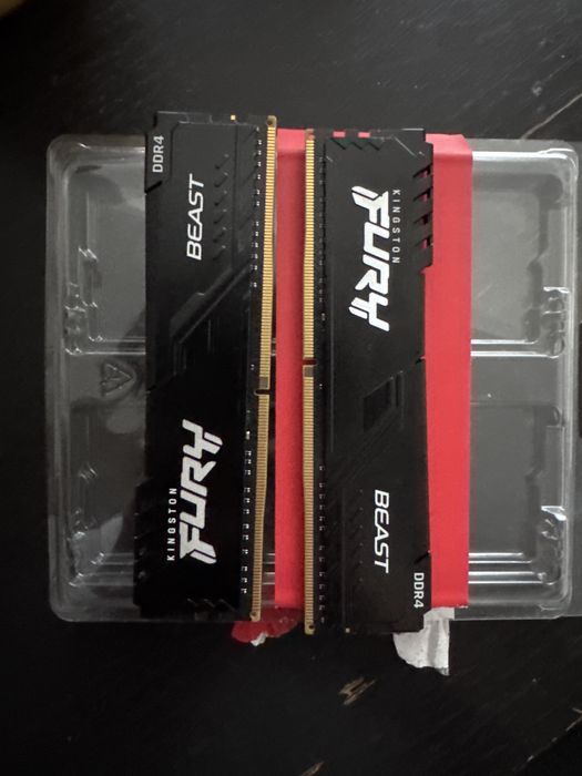 Kit RAM 32 gb 3200 mhz DDR4 Kingston Fury Beast ca nou