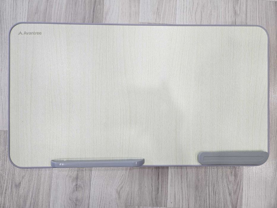 Măsuță Avantree TB101L multifunctională pentru laptop – Ca nouă