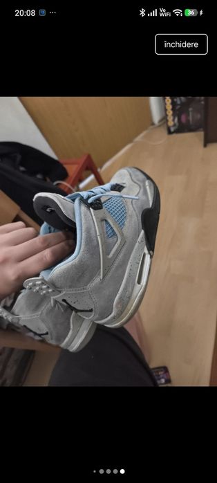 Jordan 4 university blue