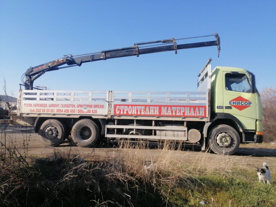 Бордови камион VOLVO FH12  с кран HIAB 092