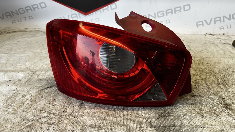 Seat Ibiza 5 ляв и десен стоп