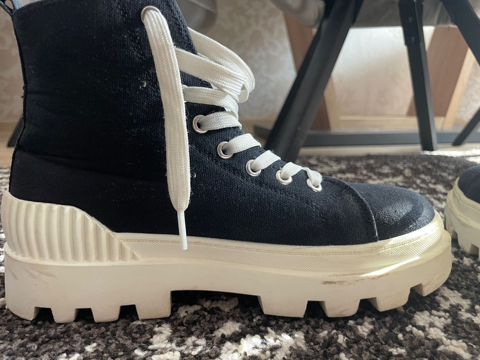 Обувки много запазени. Различни модели