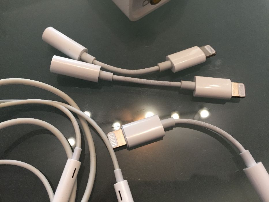 Оригинален комплект за iPhone, iPad, iPod или Apple Watch