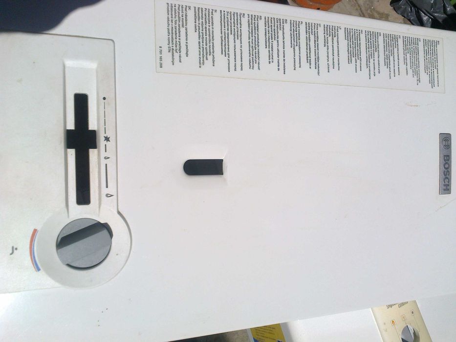 Продавам газов бойлер "БОШ"