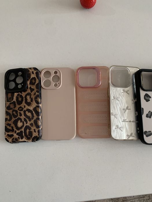 Чехлы на iPhone 14. Состояние новых