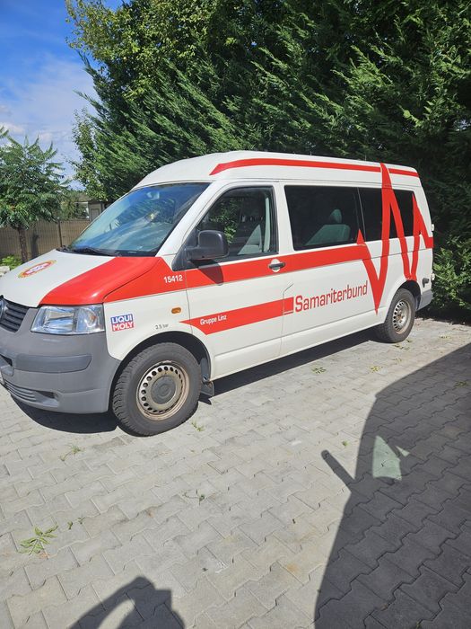 De vanzare wv t5 cu 9locuri pentru transport persoane