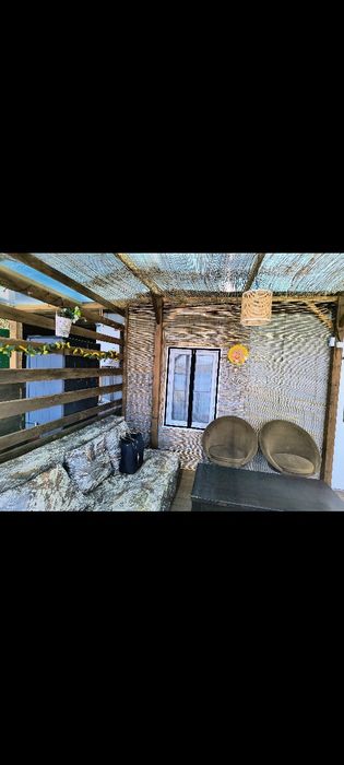 Две бунгала на язовир Искър