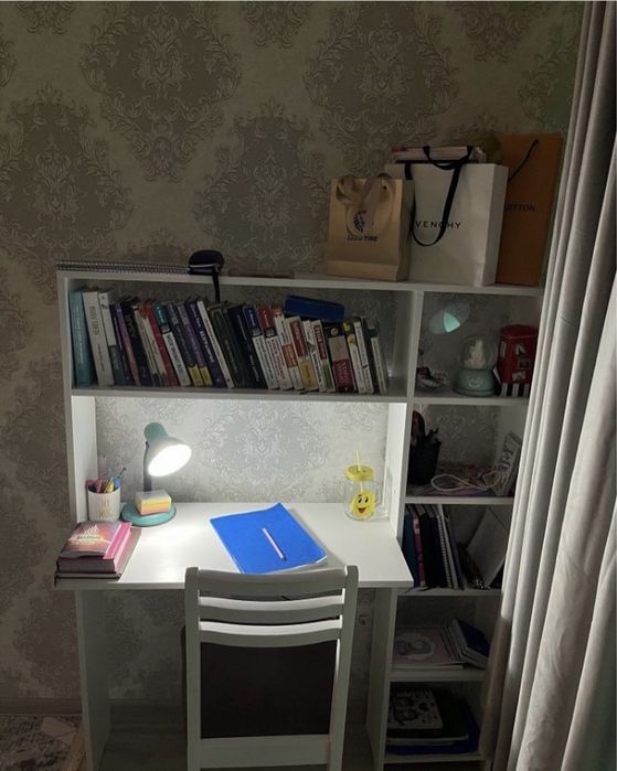 Стеллаж детский