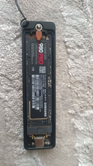Продам Samsung ssd 980 pro 1 tb