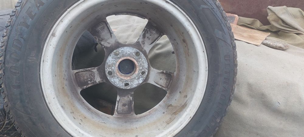 Зимние   шины с дисками r16