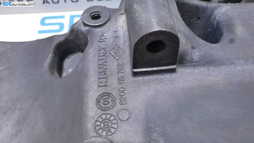 Suport Alternator Accesorii Motor cu Rola Intinzatoare Curea Renault Laguna 2 1.9 DCI 2001 - 2007 Cod 8200115762